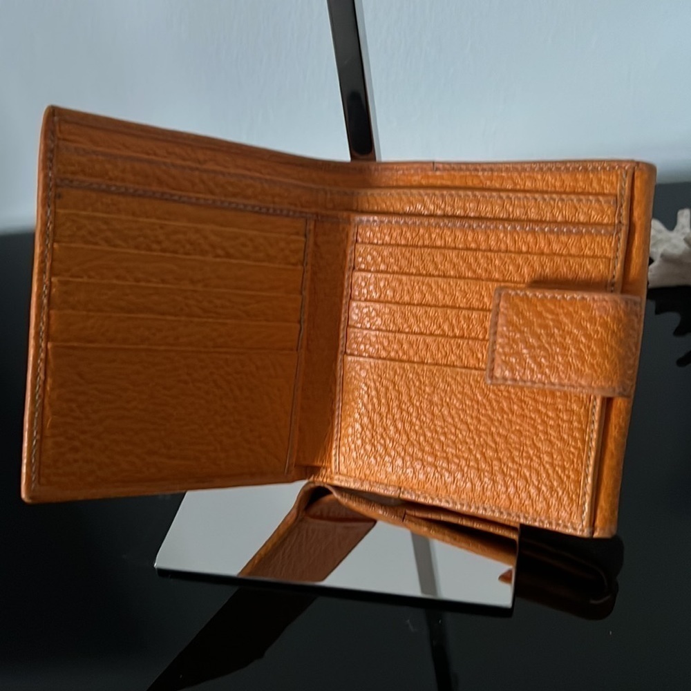 Authentic Gucci orange leather wallet - Picture 5 of 9